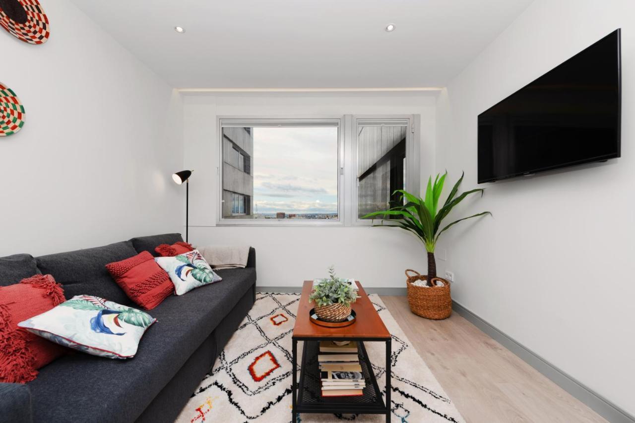 2 Bedrooms 1 Bathroom Furnished - Justicia - Executive Style - Mintystay Madrid Exterior photo