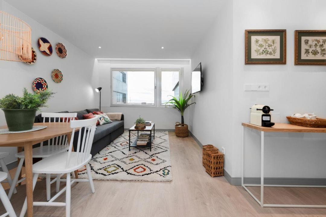 2 Bedrooms 1 Bathroom Furnished - Justicia - Executive Style - Mintystay Madrid Exterior photo