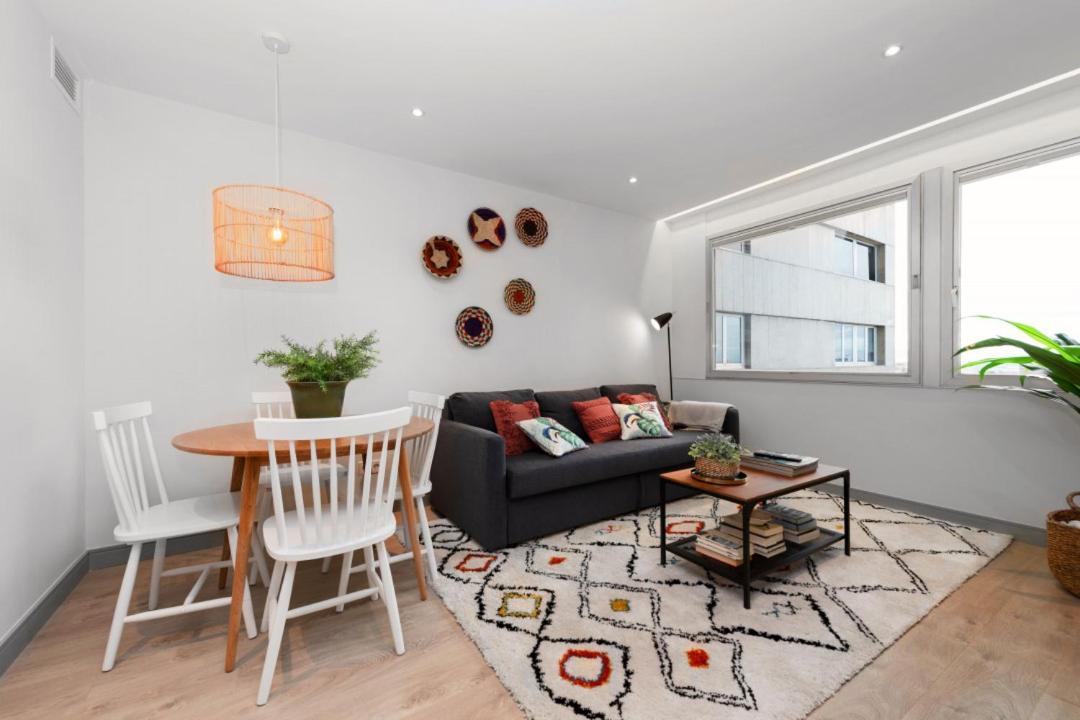 2 Bedrooms 1 Bathroom Furnished - Justicia - Executive Style - Mintystay Madrid Exterior photo